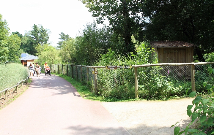 [2] pano, 100CANON, 2 images, IMG_2830 - IMG_2831 - 3110x1969 - SCUL-Smartblend.jpg - Très bon fléchage du parc et prore et tout et tout